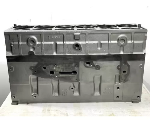 INTERNATIONAL DT466E Engine Block