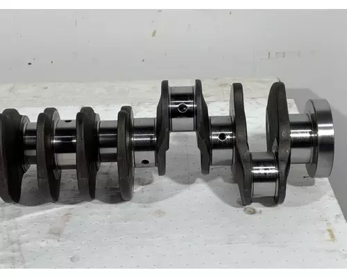 INTERNATIONAL DT466E Engine Crankshaft