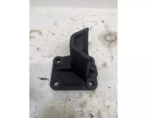 INTERNATIONAL DT466E Engine Mounts