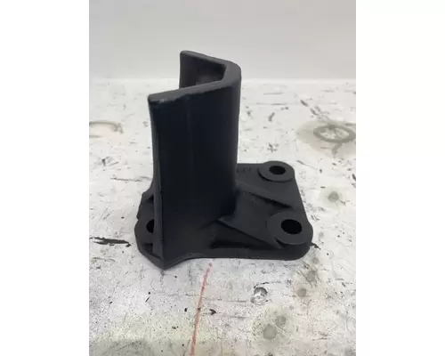 INTERNATIONAL DT466E Engine Mounts