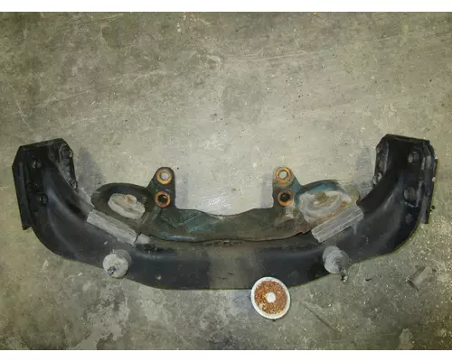 INTERNATIONAL DT466E Engine Mounts