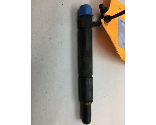 INTERNATIONAL DT466E Fuel Injector