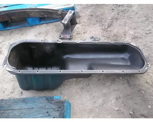 INTERNATIONAL DT466E OIL PAN