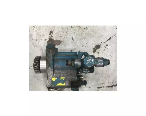 INTERNATIONAL DT466E Oil Pump