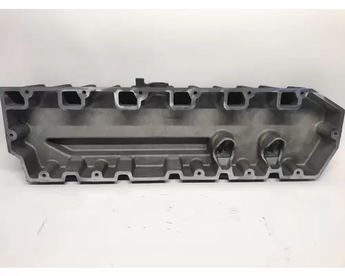 INTERNATIONAL DT466E Valve Cover