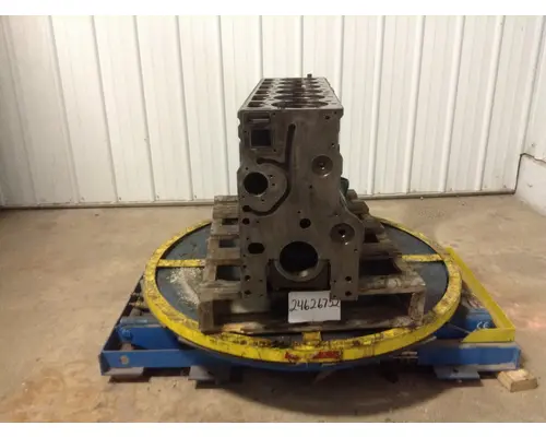 INTERNATIONAL DT466M Engine Block
