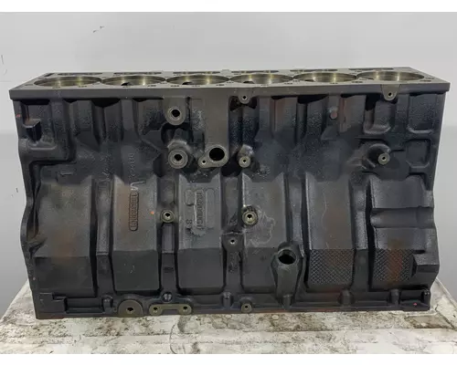 INTERNATIONAL DT466 Cylinder Block