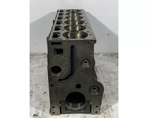 INTERNATIONAL DT466 Cylinder Block
