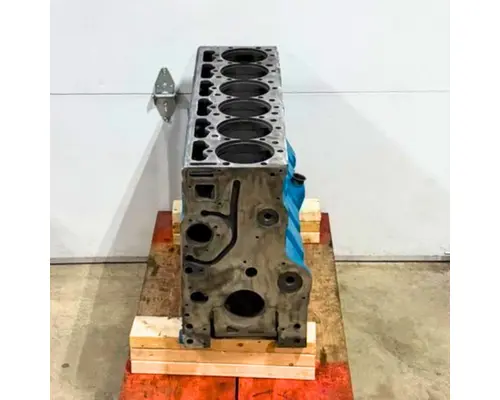INTERNATIONAL DT466 Cylinder Block