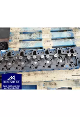 INTERNATIONAL DT466 Cylinder Head