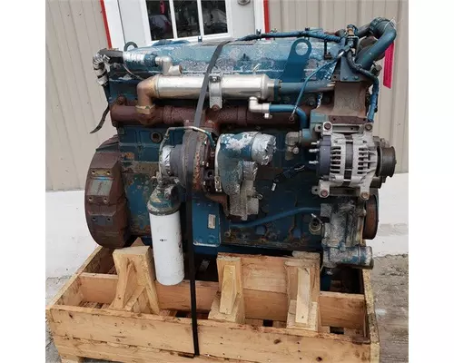 INTERNATIONAL DT466 Engine Assembly