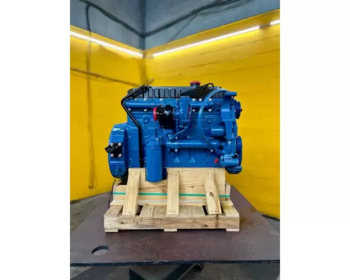 INTERNATIONAL DT466 Engine Assembly