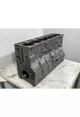 INTERNATIONAL DT466 Engine Block