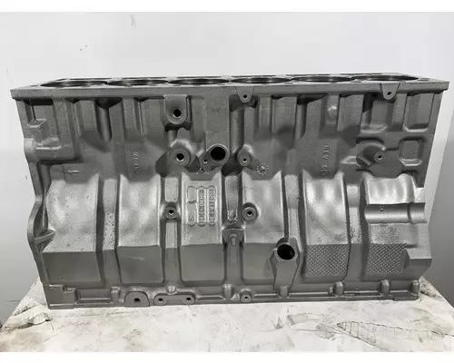 INTERNATIONAL DT466 Engine Block