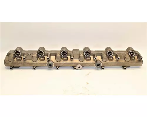 INTERNATIONAL DT466 Engine Oil & Fuel Manifold