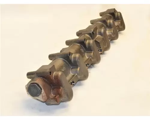 INTERNATIONAL DT466 Engine Oil & Fuel Manifold