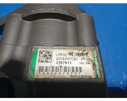 INTERNATIONAL DT466 Power Steering Pump