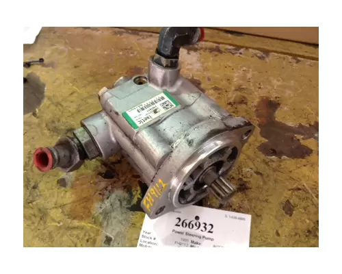 INTERNATIONAL DT466 Power Steering Pump