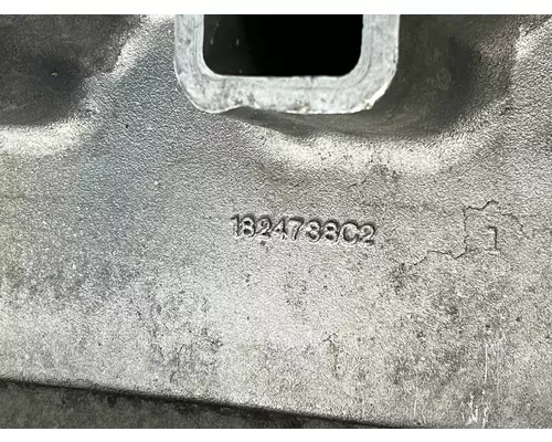 INTERNATIONAL DT466 Valve Cover