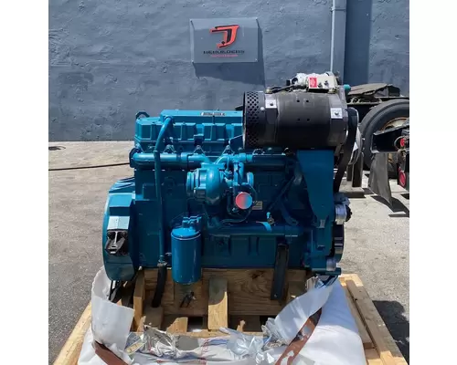 INTERNATIONAL DT530 Engine Assembly