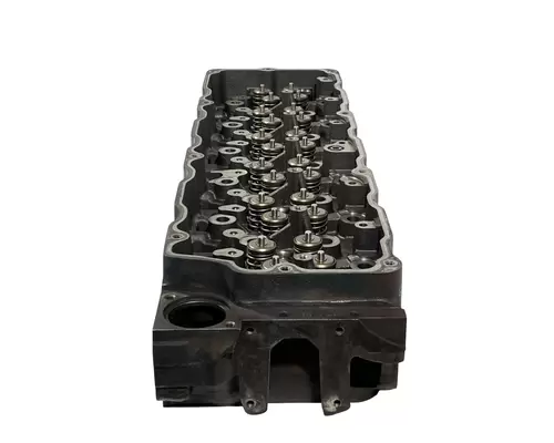 INTERNATIONAL DT570 EGR Cylinder Head