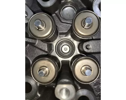 INTERNATIONAL DT570 EGR Cylinder Head