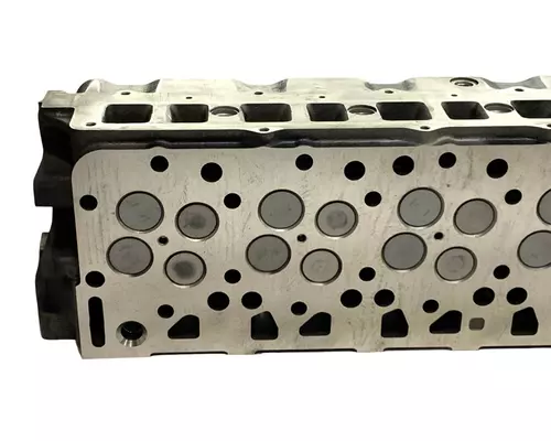 INTERNATIONAL DT570 EGR Cylinder Head