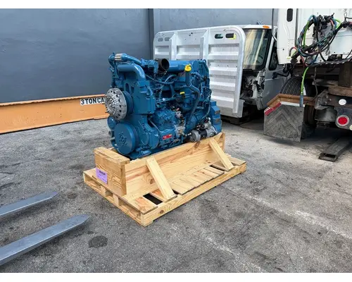 INTERNATIONAL DT570 Engine Assembly