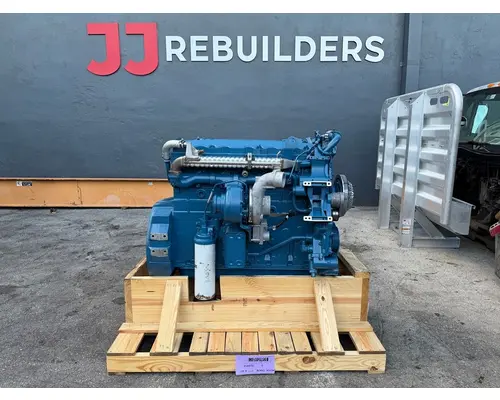 INTERNATIONAL DT570 Engine Assembly