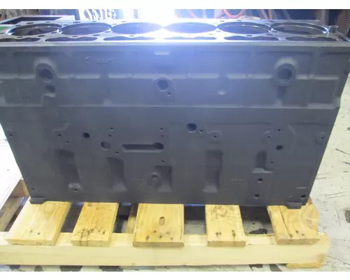 INTERNATIONAL DTA466 Cylinder Block
