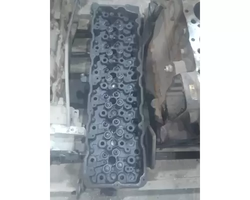 INTERNATIONAL DT Cylinder Head