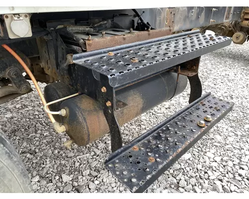 INTERNATIONAL DURASTAR (4300)  Battery BoxTray