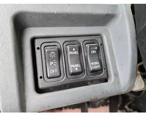 INTERNATIONAL DURASTAR (4300)  Dash Panel