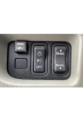 INTERNATIONAL DURASTAR (4300)  Dash/Console Switch