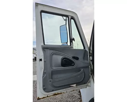 INTERNATIONAL DURASTAR (4300)  Door Assembly, Front