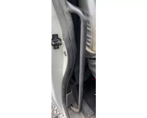 INTERNATIONAL DURASTAR (4300)  Door Handle