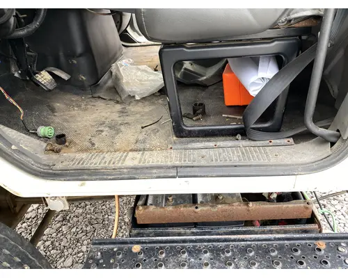 INTERNATIONAL DURASTAR (4300)  Interior Parts, Misc.