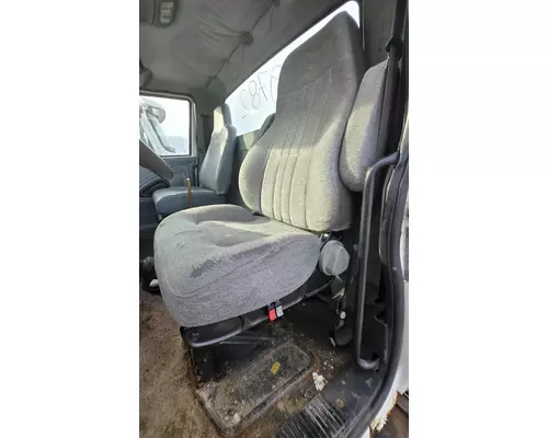 INTERNATIONAL DURASTAR (4300)  Seat, Front