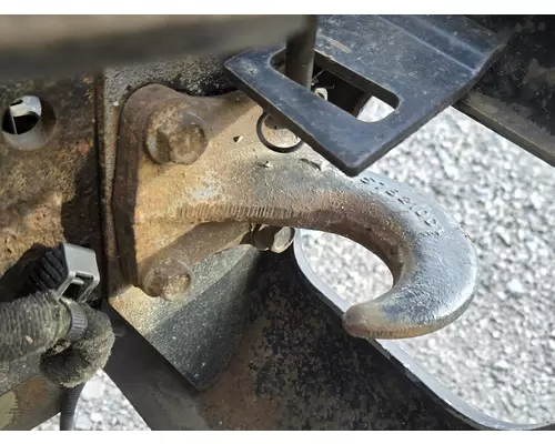 INTERNATIONAL DURASTAR (4300)  Tow Hook