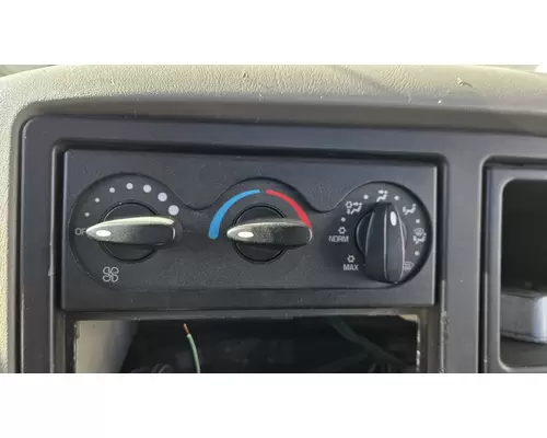 INTERNATIONAL DURASTAR (4400) Temperature Control