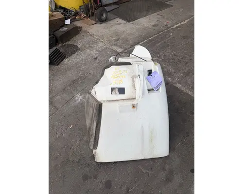 INTERNATIONAL DURASTAR 4300 Fender Extension