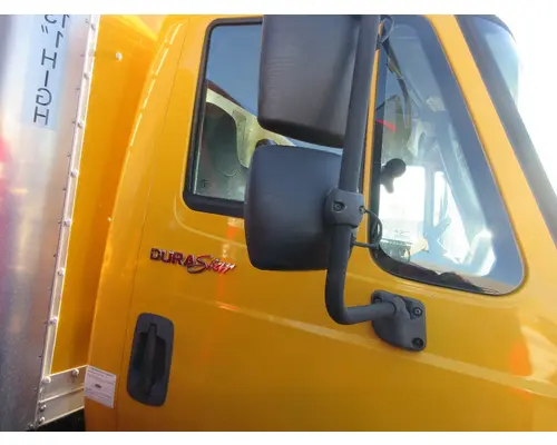 INTERNATIONAL DURASTAR Cab