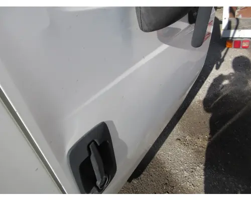 INTERNATIONAL DURASTAR Cab