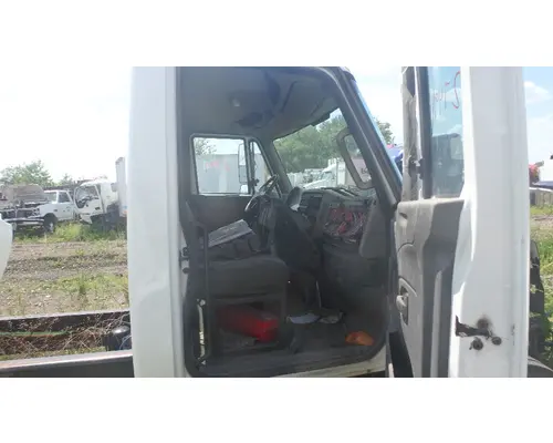 INTERNATIONAL DURASTAR Cab