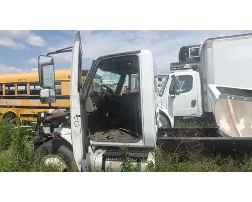 INTERNATIONAL DURASTAR Cab