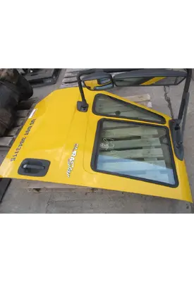 INTERNATIONAL DURASTAR Door Assembly, Front