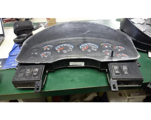 INTERNATIONAL DURASTAR Instrument Cluster