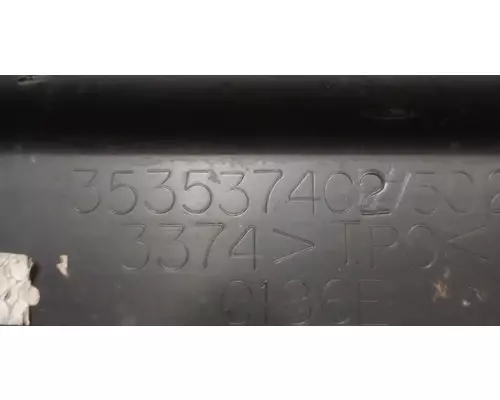 INTERNATIONAL DuraStar 4300 Battery BoxTray