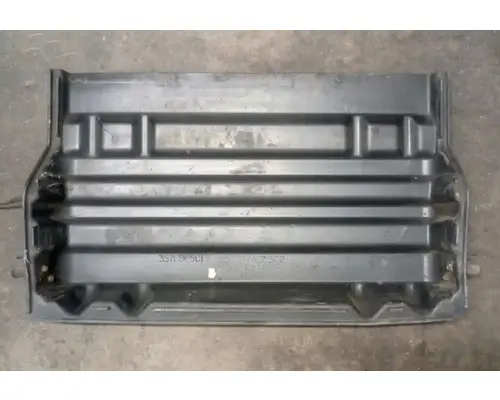 INTERNATIONAL DuraStar 4300 Battery Boxes
