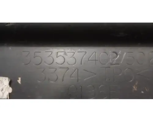 INTERNATIONAL DuraStar 4300 Battery Boxes